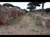 00721 ostia - regio ii - decumanus maximus - portico di nettuno - ri osten - 09-2023.jpg